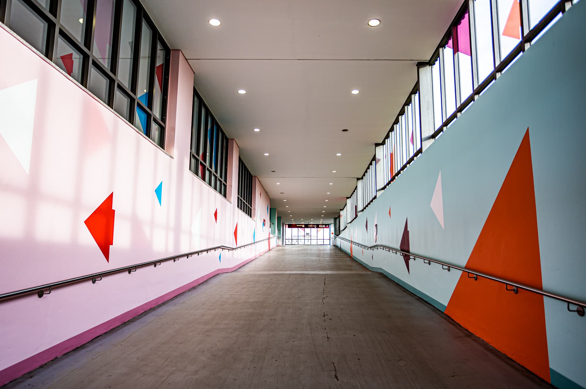 Image at row 20, column 3