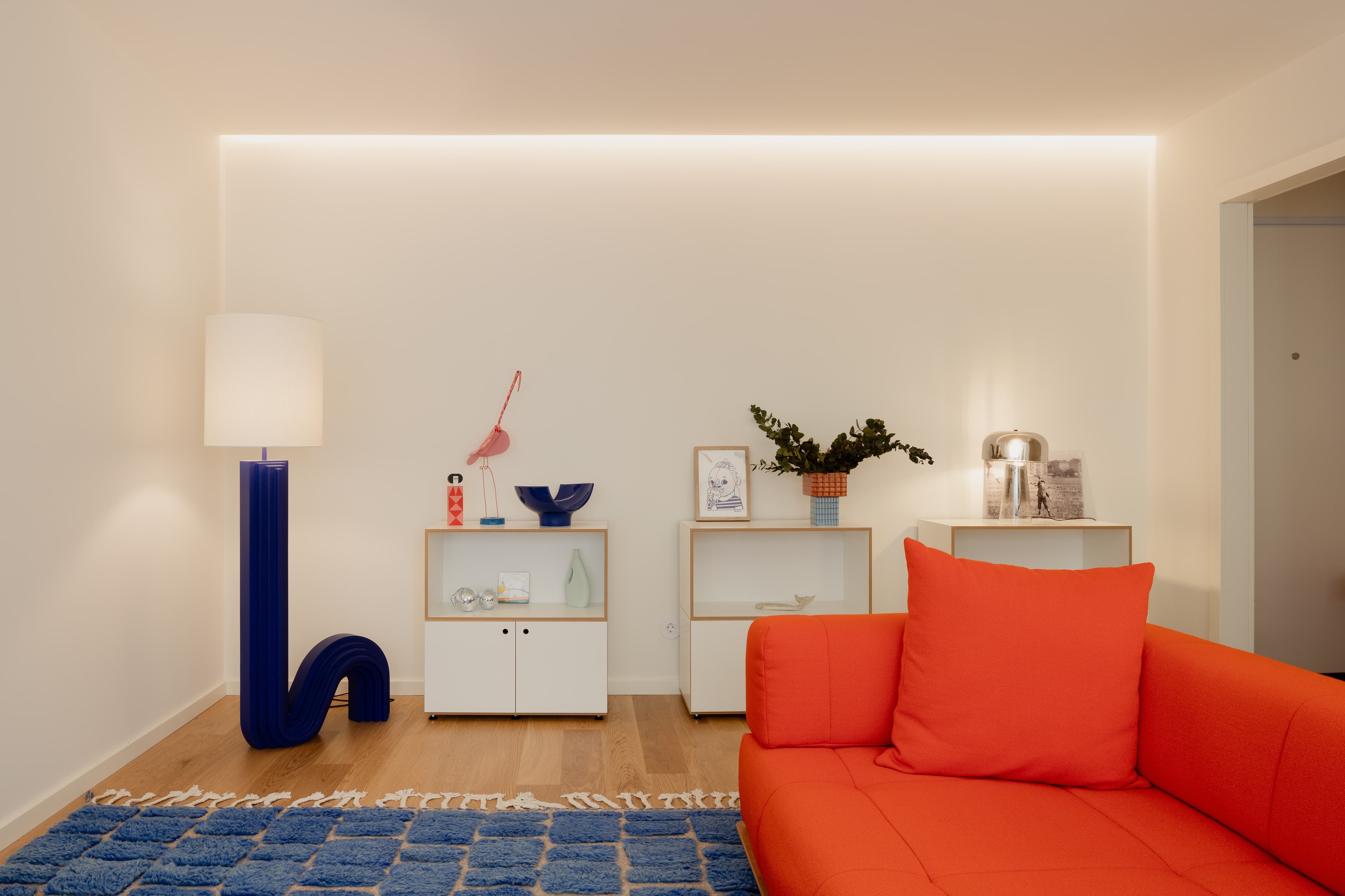 Image at row 5, column 2